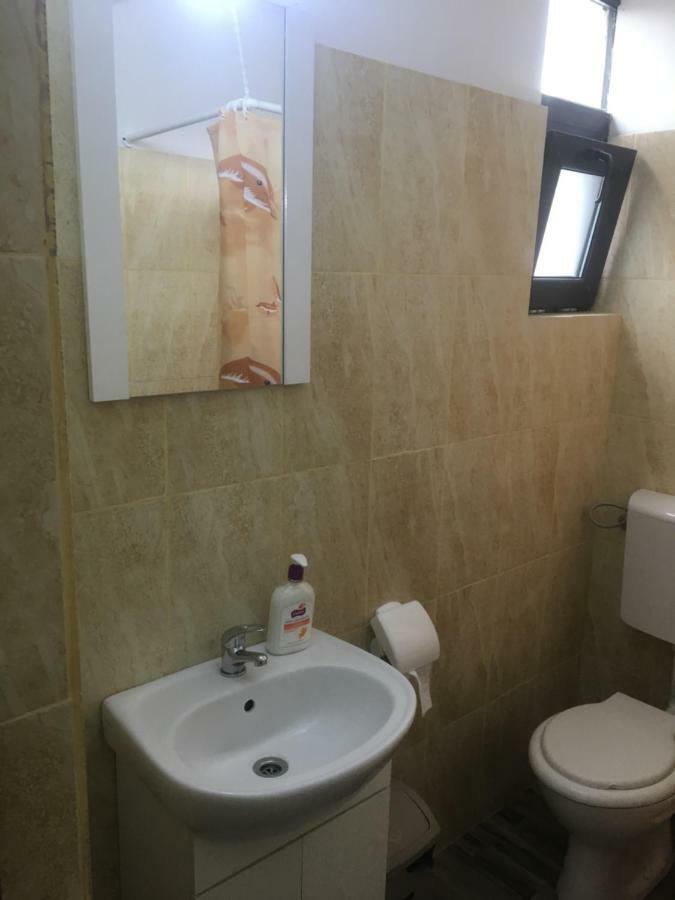 ホテル Laubert Călimăneşti エクステリア 写真